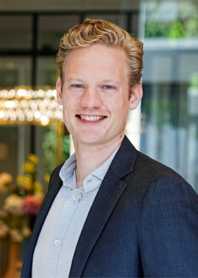 Roderik Aschebrock - Associate