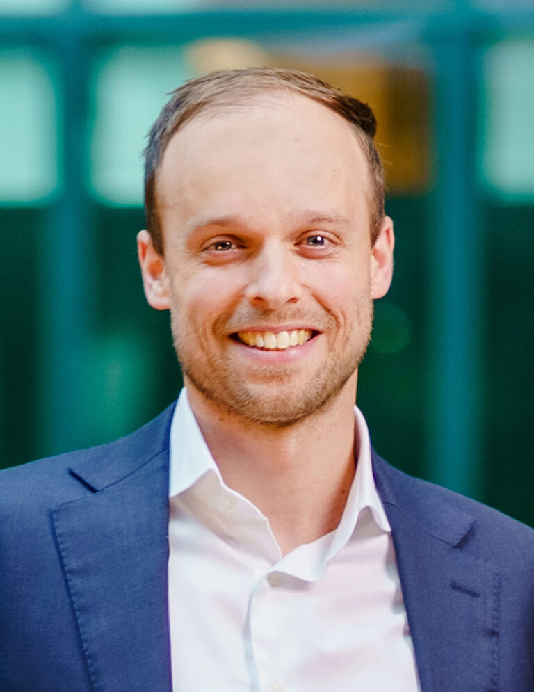 Joost Mulder - Associate Director